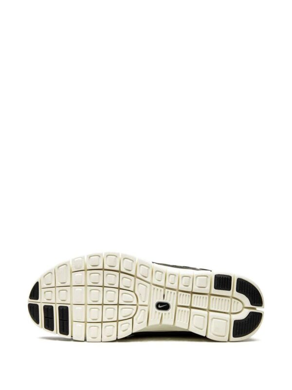 Nike  Free Run 2 low top sneakers