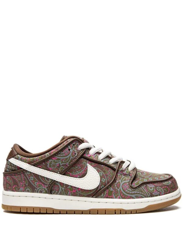 18362889_39775162_1000-1.jpg Nike Dunk Low "Paisley" sneakers