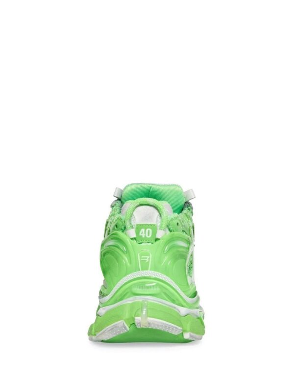18371380_40976572_1000.jpg Balenciaga Runner panelled sneakers