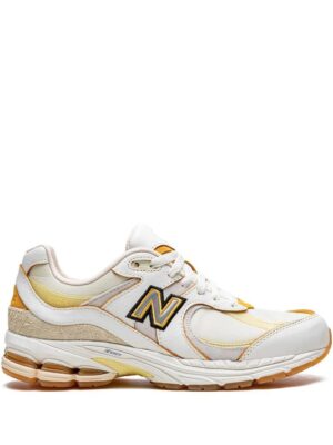 18374837_39322556_1000-1.jpg New Balance x Joe Freshgoods 2002R low-top sneakers