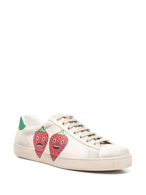18380195_40647841_1000-1.jpg Gucci x Off-white New Ace graphic-print sneakers