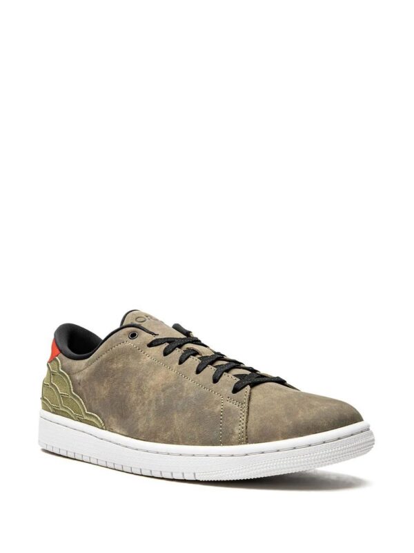 18389199_39464653_1000-1.jpg Jordan Air Jordan 1 Centre Court sneakers