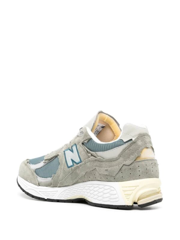 18425827_39643992_1000-1.jpg New Balance 2002R Protection Pack sneakers