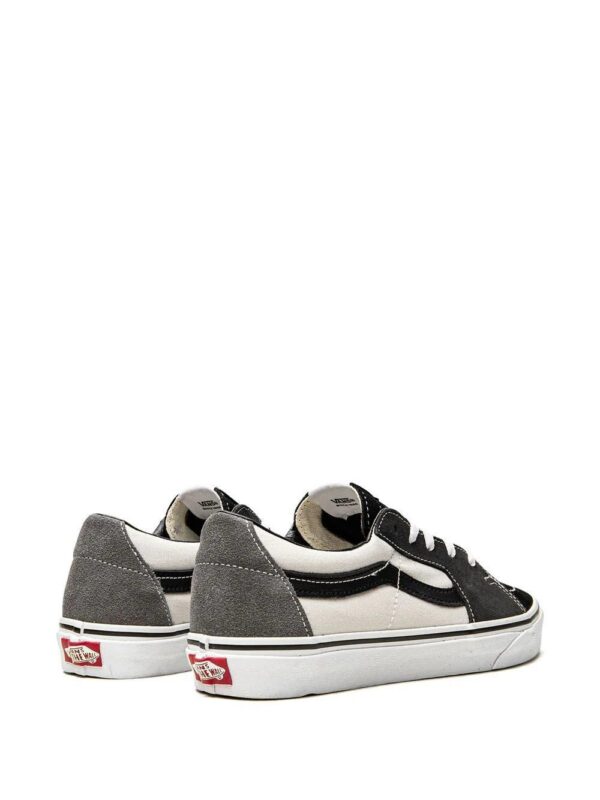 18442329_39947167_1000.jpg Vans Sk8-Low sneakers