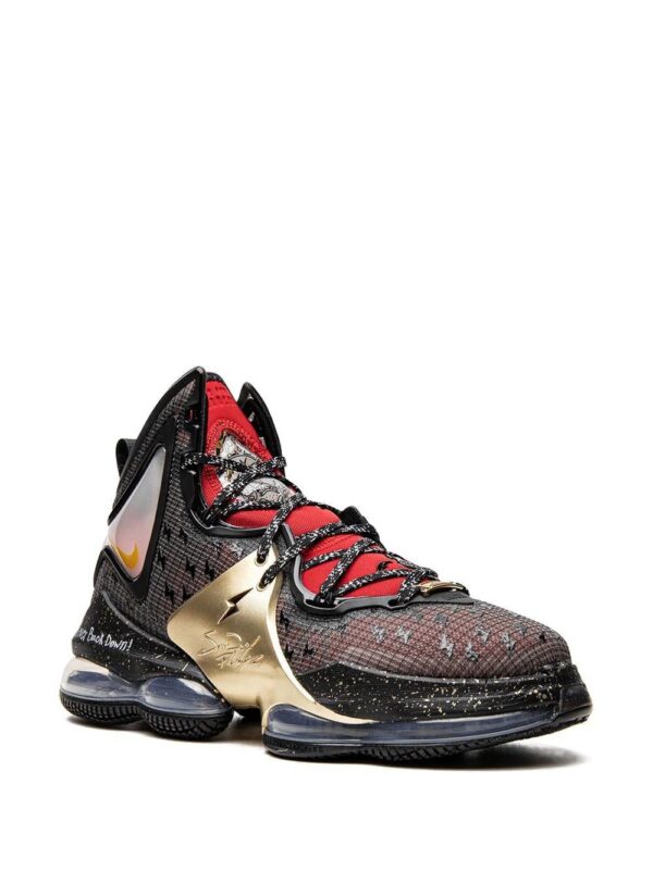 Nike  Lebron 19 sneakers "Doernbecher 2022"