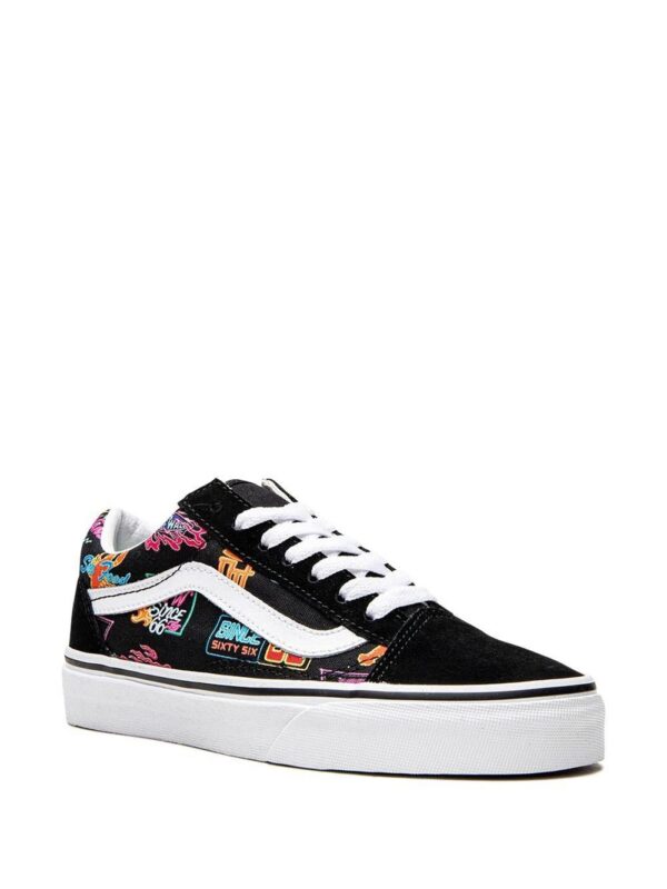 18481480_39862761_1000.jpg Vans Market Old Skool low-top sneakers