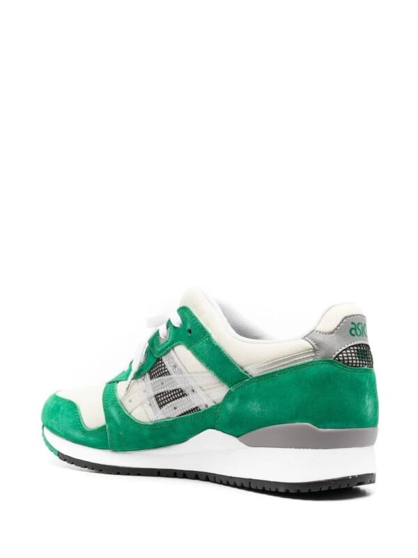 18523135_39935939_1000-1.jpg ASICS low-top suede sneakers