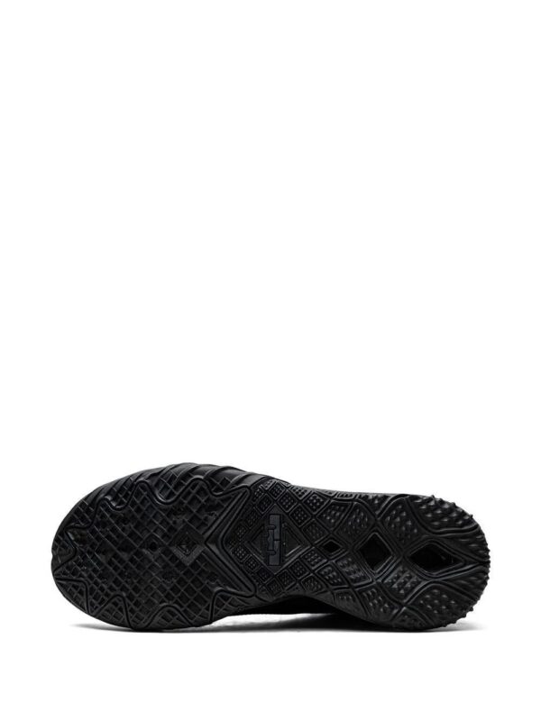 Nike  LeBron 18 Low "Zero Dark 23" sneakers