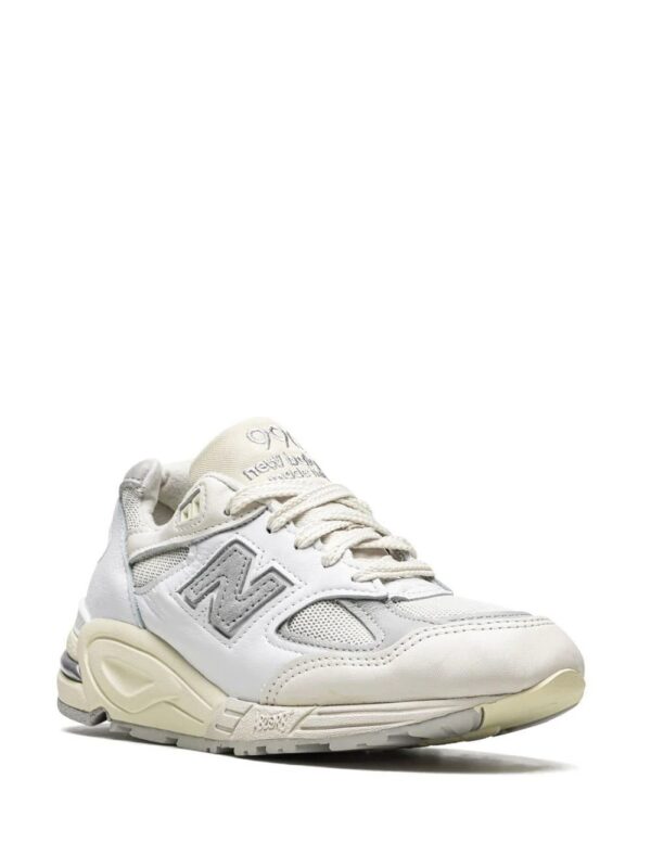 18555837_40423800_1000-1.jpg New Balance x Teddy Santis 990 V2 “Made in USA - Sea Salt” sneakers