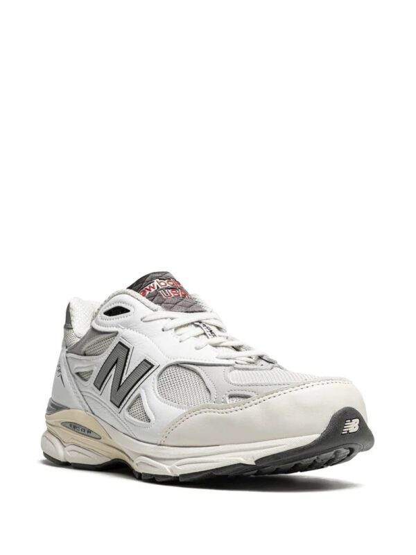 18556201_40823719_1000-1.jpg New Balance MADE in USA 990v3 sneakers