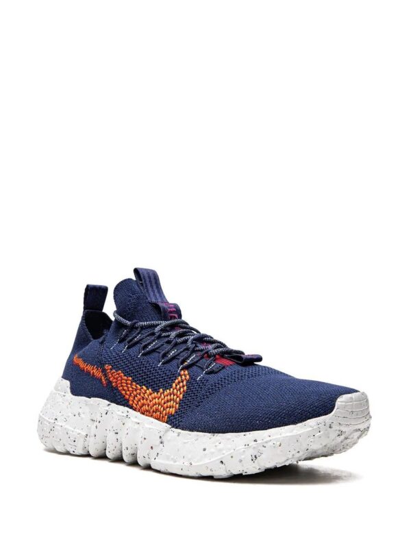 18560267_40230163_1000-1.jpg Nike Space Hippie 01 low-top sneakers
