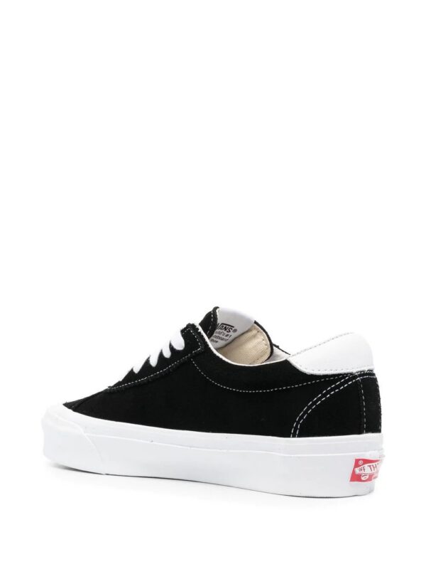 18577097_40097770_1000.jpg Vans Epoch low-top sneakers