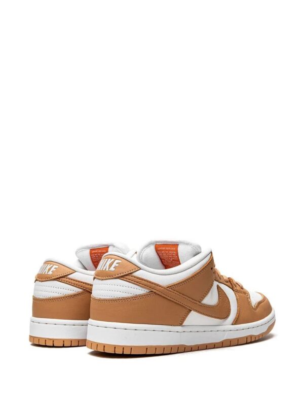 18612900_40619711_1000-1.jpg Nike Dunk Low sneakers