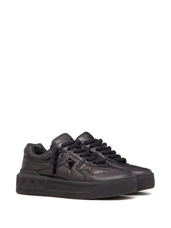 18658226_41864374_1000_9f80a132-57c6-4a41-b823-73b25b2985e3.jpg Valentino Garavani One Stud XL low-top sneakers