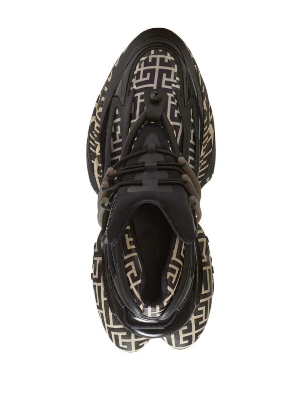 18660416_41165339_1000-1.jpg Balmain Unicorn low-top sneakers