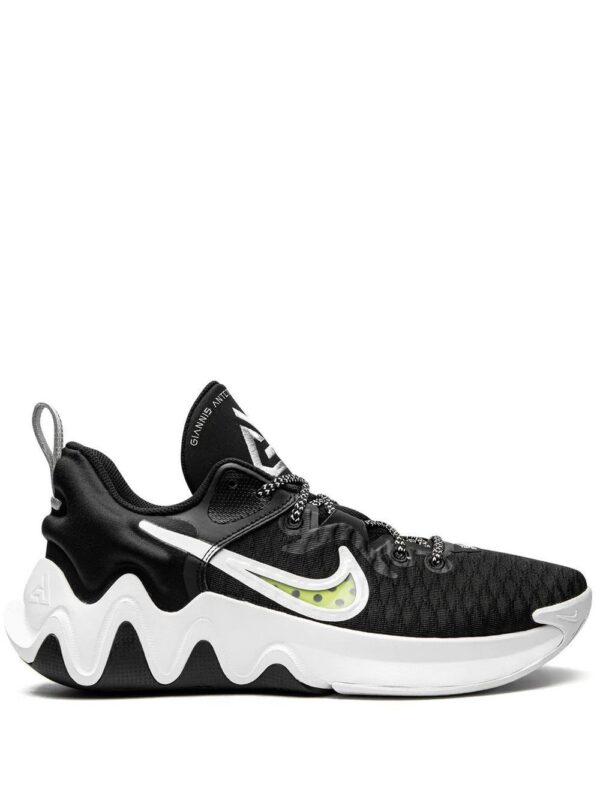 18694210_40463207_1000-1.jpg Nike Giannis Immortality low-top sneakers