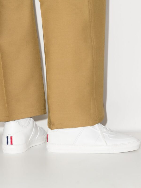 18699736_40819139_1000.jpg Moncler Neue York low-top sneakers