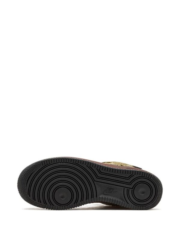 18768568_40597152_1000.jpg Nike x Louis Vuitton Air Force 1 sneakers
