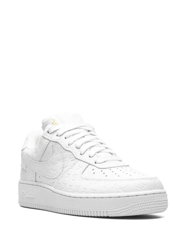 18769028_40595614_1000.jpg Nike x Louis Vuitton Air Force 1 Low sneakers
