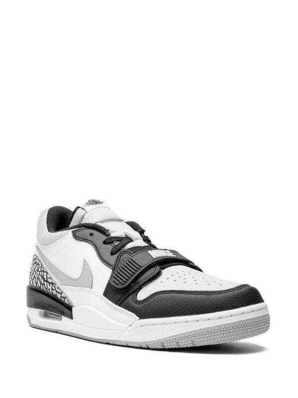 18831724_40789036_1000-1.jpg Jordan Air Jordan Legacy 312 Low sneakers