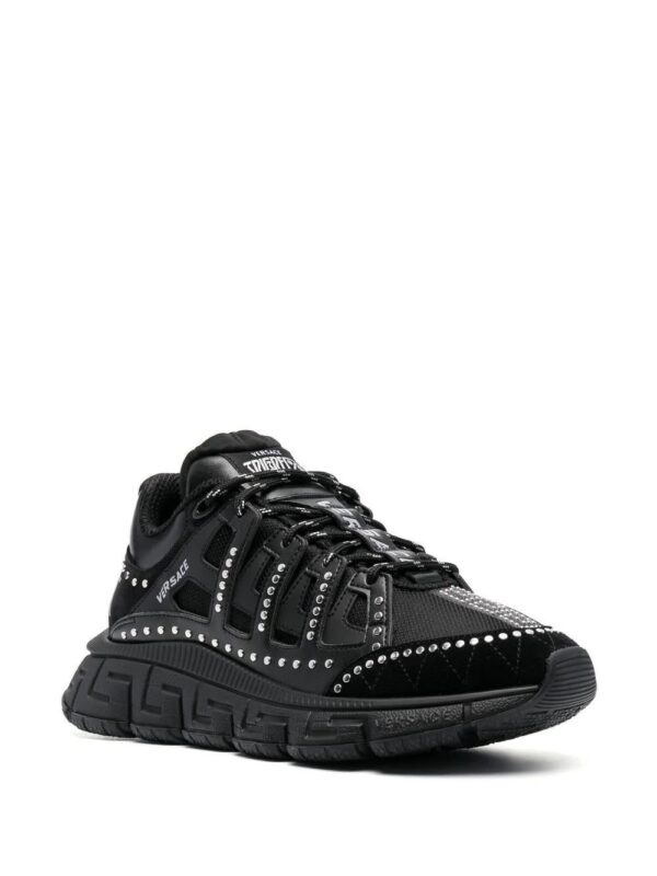 18836269_42365811_1000.jpg Versace La Greca low-top sneakers