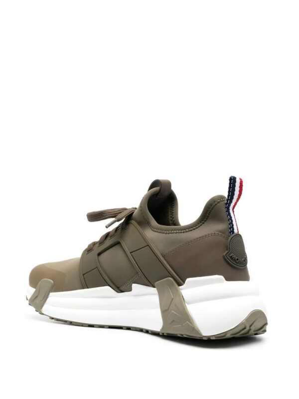 18841392_41079671_1000.jpg Moncler Lunarove low-top sneakers