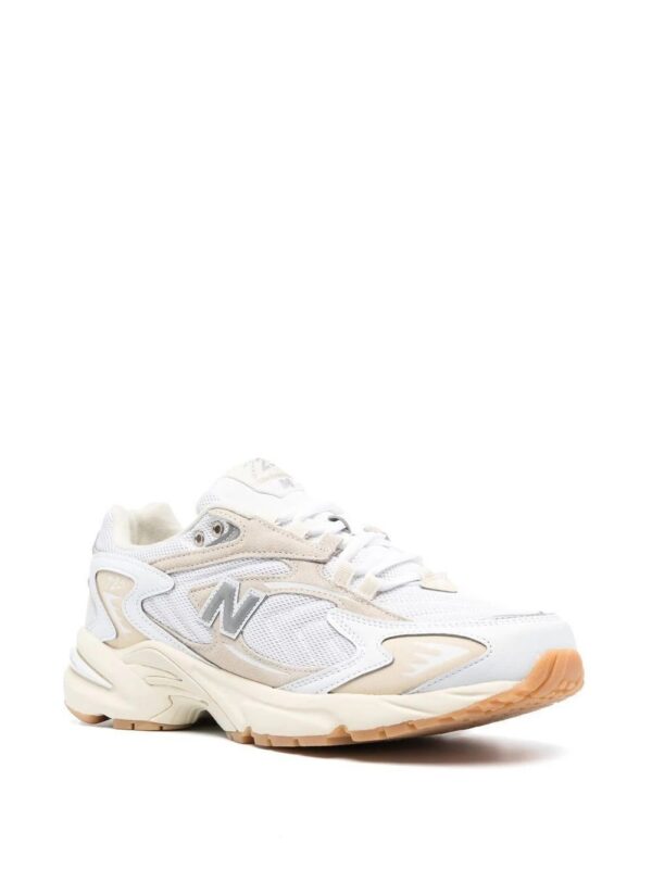 18856110_41042631_1000.jpg New Balance 725 panelled lace-up sneakers