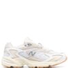 18856110_41046023_1000.jpg New Balance 725 panelled lace-up sneakers