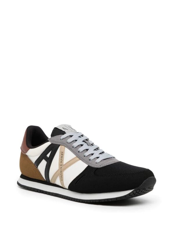 18870813_41395387_1000.jpg Armani Exchange colour-block low-top sneakers