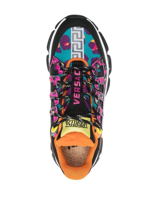 18876810_40994972_1000_d4b6a54b-f993-47f4-ba65-7830d3269ed1.jpg Versace Trigreca sneakers