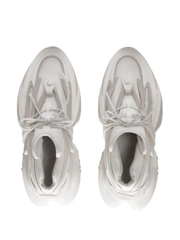 18877421_41159273_1000.jpg Balmain Unicorn low-top sneakers