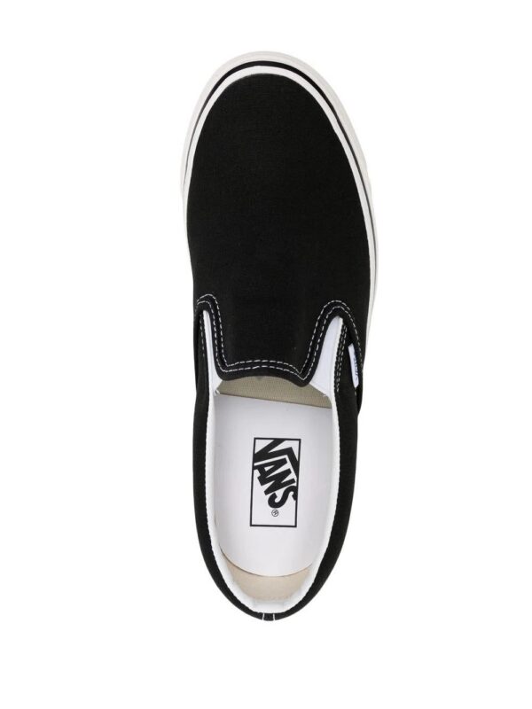 18896028_41195067_1000.jpg Vans UA Classic Slip-On 98 DX sneakers