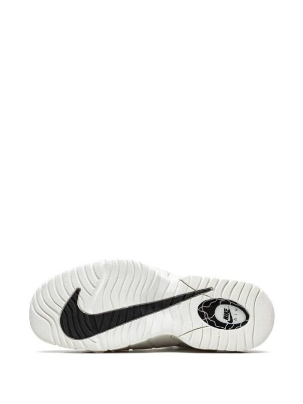 18929840_41104558_1000-1.jpg Nike x Social Status Air Max Penny 1 sneakers
