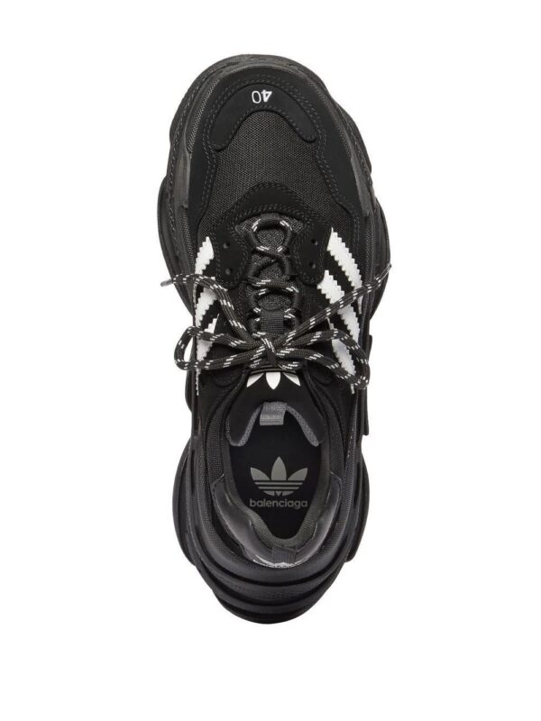 18944581_42186977_1000-1.jpg Balenciaga x adidas Triple S sneakers