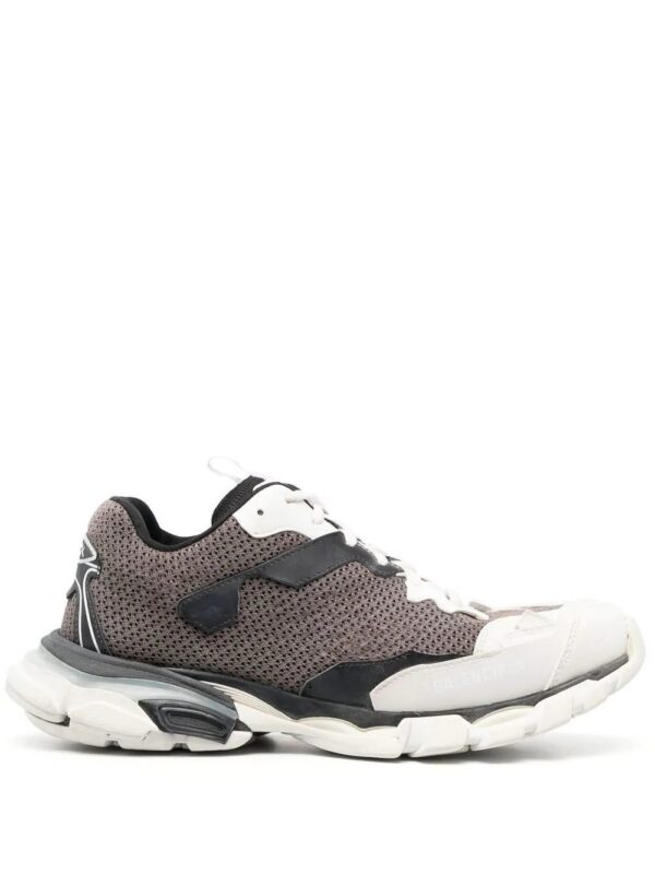 18945391_43773817_1000-1.jpg Balenciaga Destroyed Track sneakers