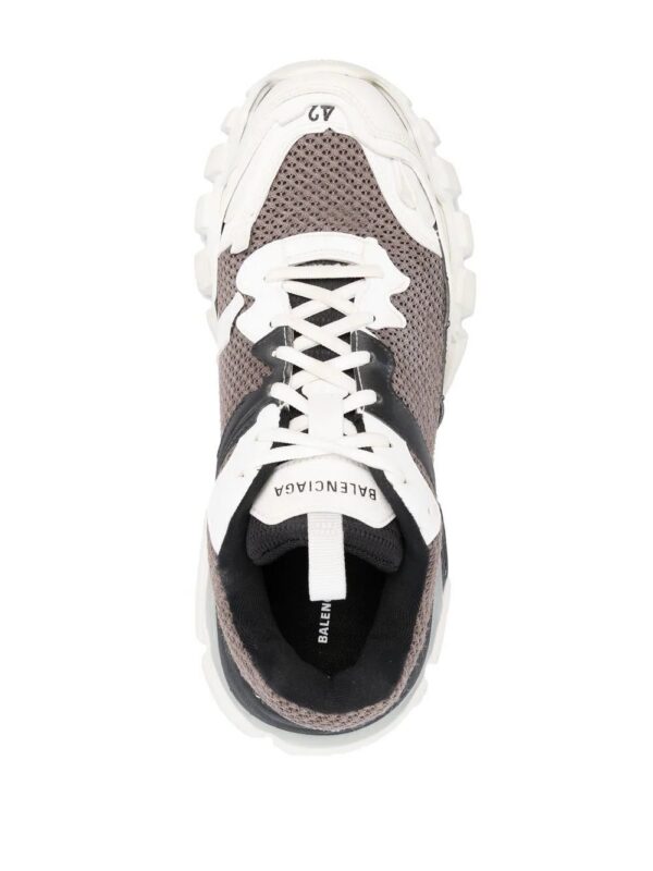 18945391_43775358_1000-1.jpg Balenciaga Destroyed Track sneakers