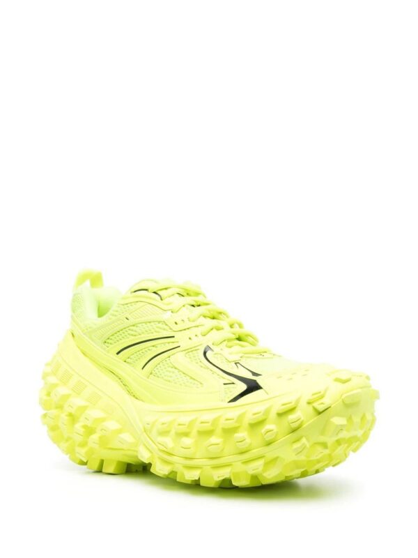 18946166_43474150_1000_49481abe-6c51-47a9-9205-db0476bbb6ad-1.jpg Balenciaga Defender extended-sole sneakers