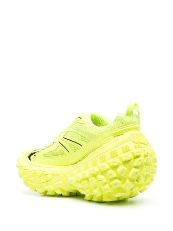18946166_43474153_1000-1.jpg Balenciaga Defender extended-sole sneakers