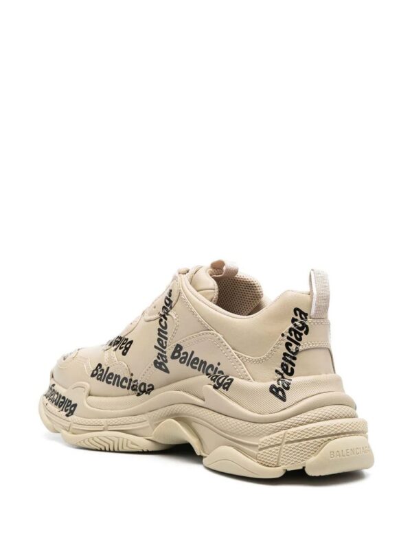 18946172_44110081_1000-1.jpg Balenciaga Triple S logo sneakers