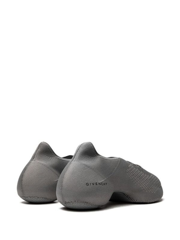 18949055_41186850_1000-1.jpg Givenchy Tk-360 low-top sneakers