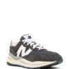 18950493_41357831_1000-1.jpg New Balance suede logo-patch sneakers