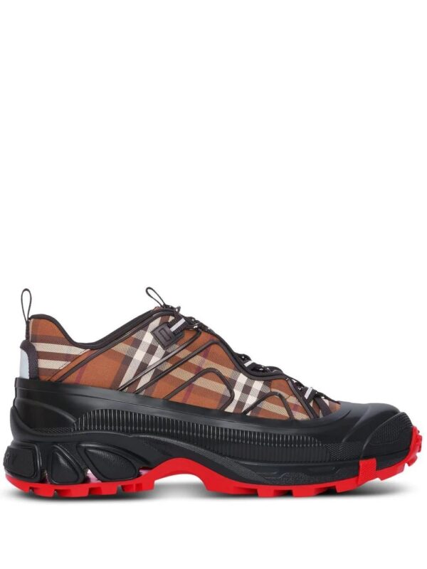 18953751_41438105_1000.jpg Burberry Arthur Vintage Check sneakers
