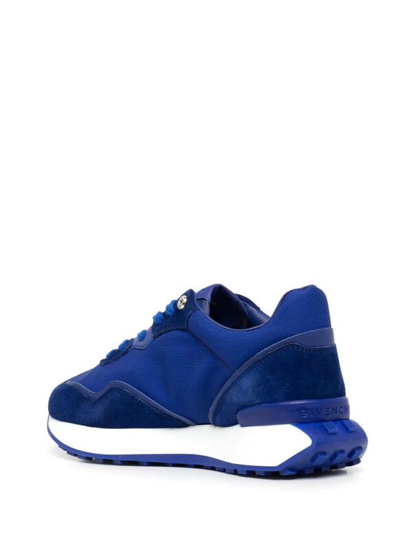 18986003_41547738_1000-1.jpg Givenchy Runner panelled low-top trainers
