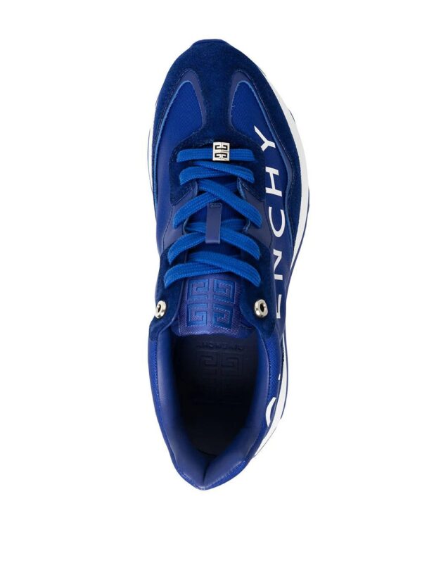 18986003_41547739_1000-1.jpg Givenchy Runner panelled low-top trainers