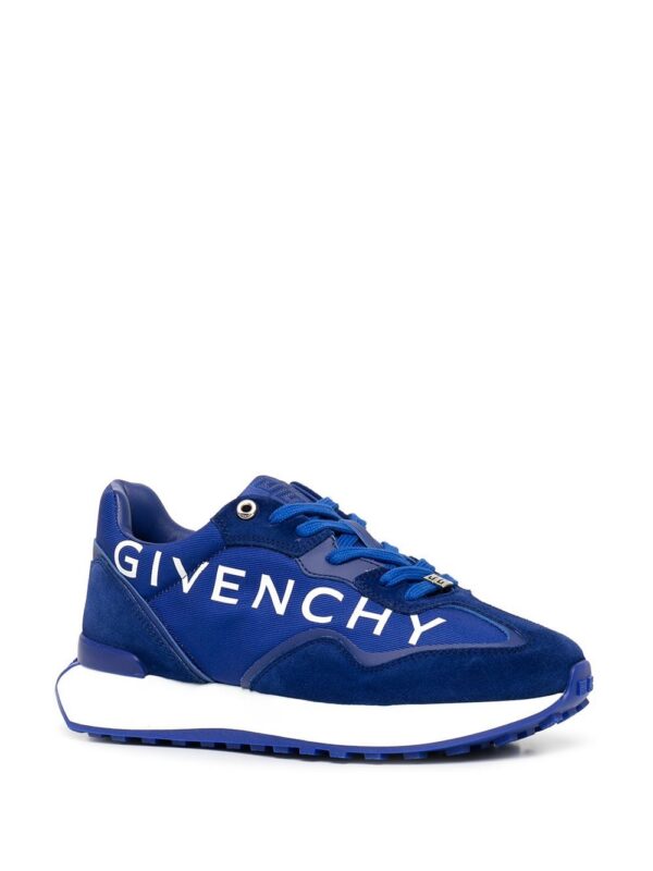 18986003_41550026_1000-1.jpg Givenchy Runner panelled low-top trainers