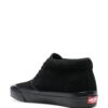 19008299_41464726_1000.jpg Vans high-top velvet sneakers