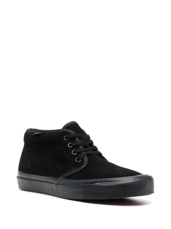 19008299_41465696_1000.jpg Vans high-top velvet sneakers