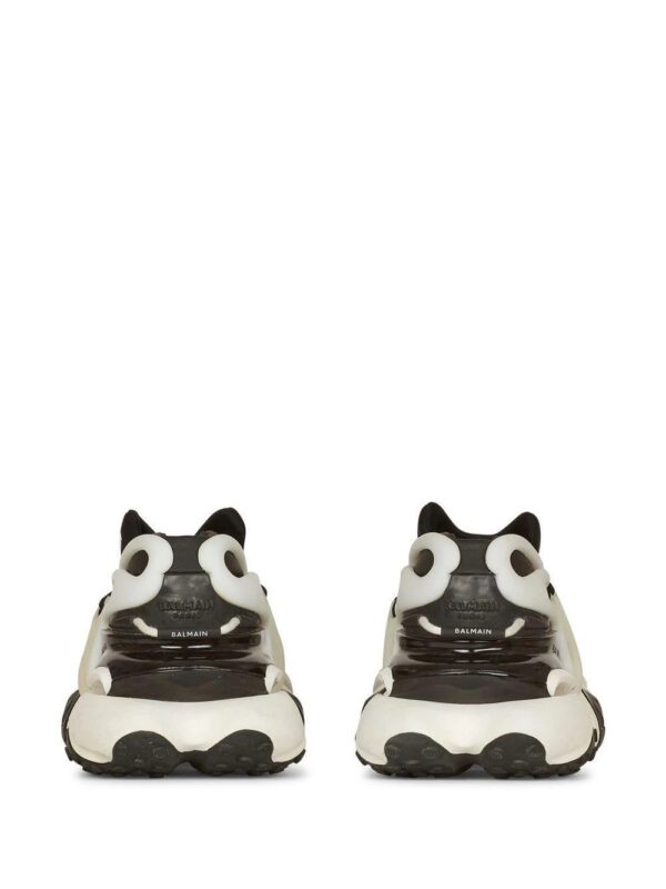19026901_41478822_1000.jpg Balmain Unicorn low-top sneakers