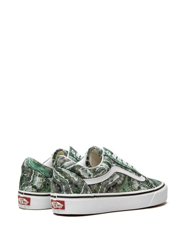 19035732_41480749_1000.jpg Vans Old Skool low-top sneakers