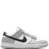 19070645_41595950_1000.jpg Nike Dunk Low SE sneakers